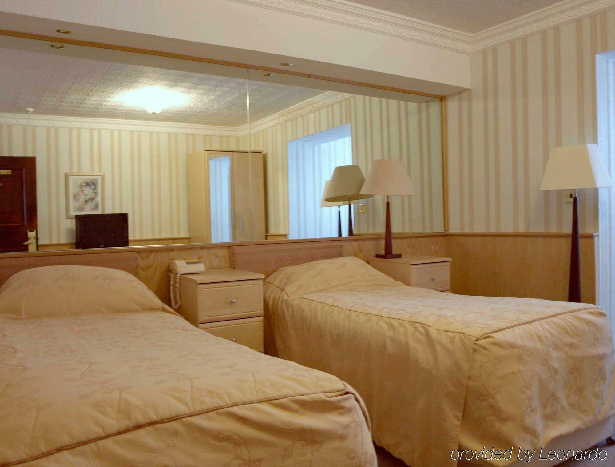 לית'ם סנט אנס Clifton Park Hotel - Exclusive To Adults חדר תמונה
